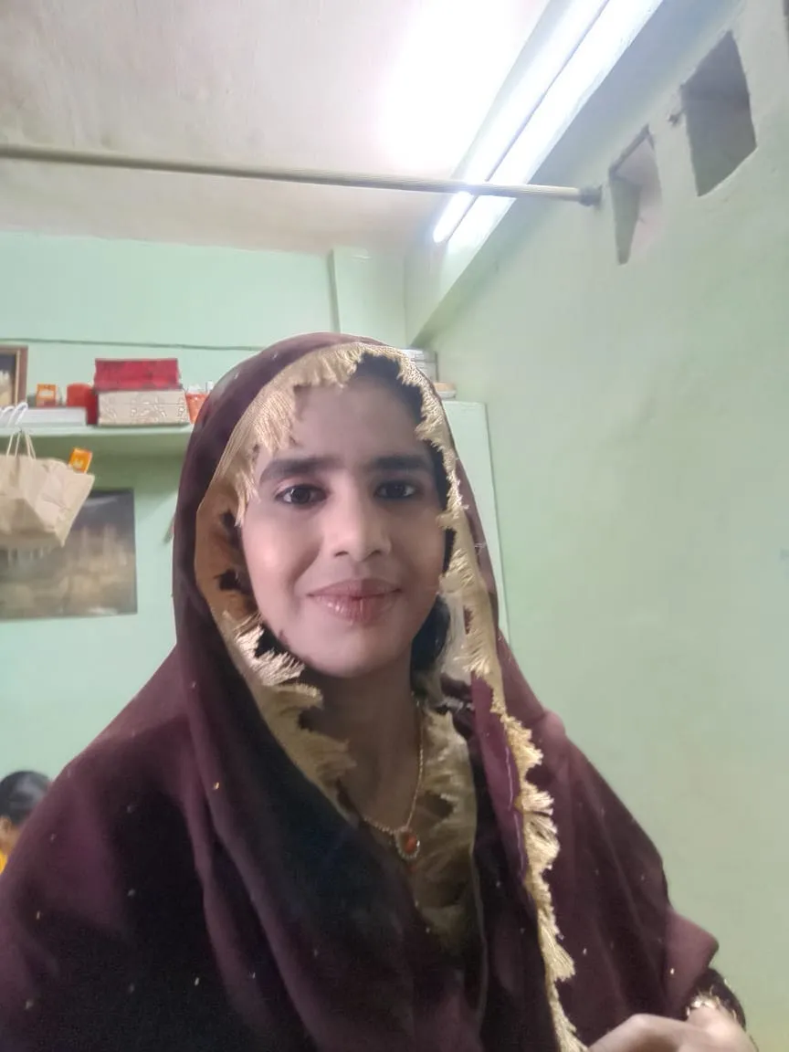 Khula Amreen Khan HT250530079