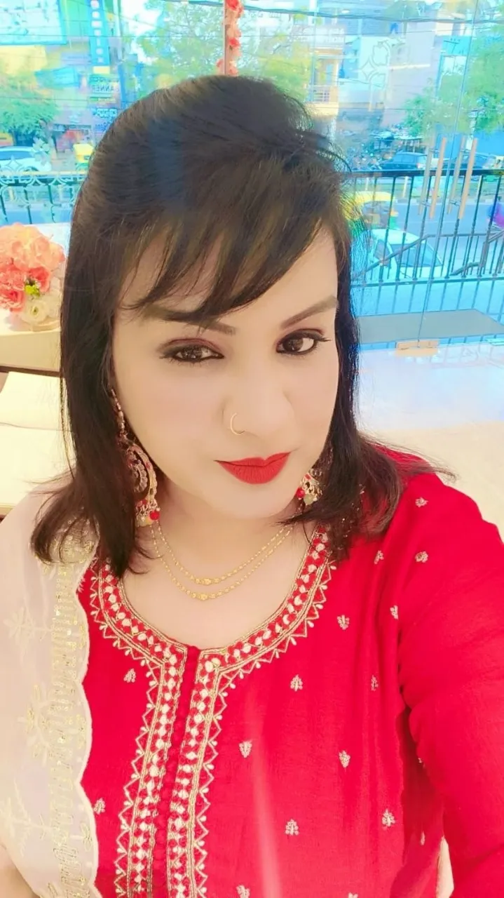 Divorce Meher Shaikh HT250630313