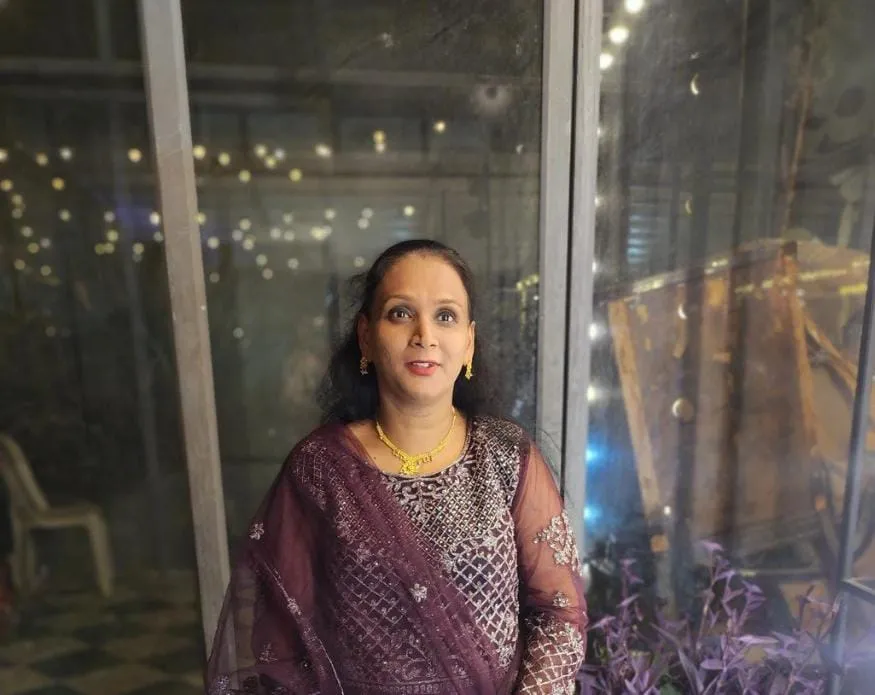Divorce Shazia Syedi HT250630317