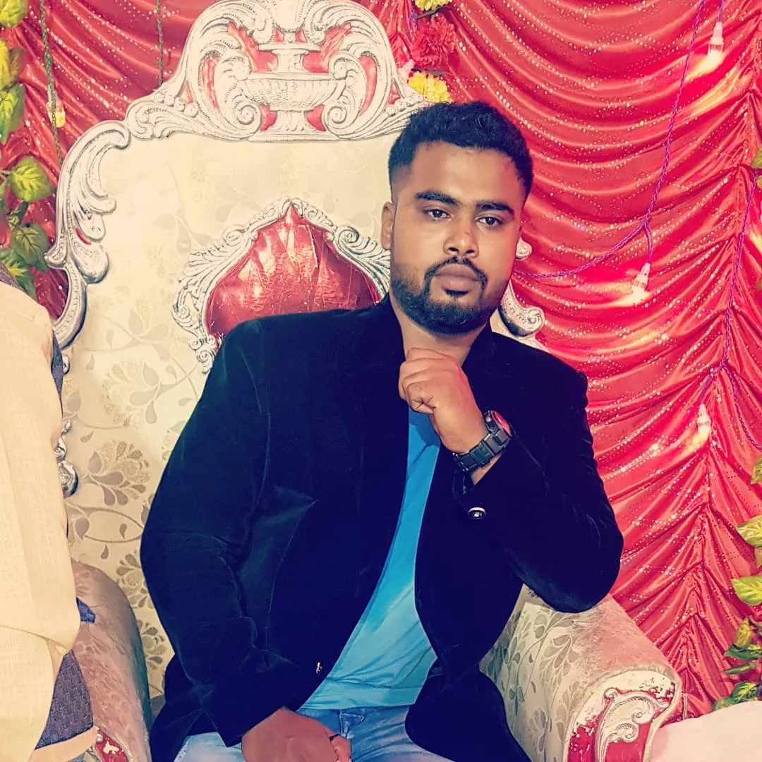 Shahruk Munis Shaikh HT250530044