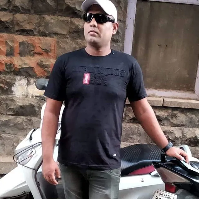 Arshad Ab Razzaque Alloli HT250530054