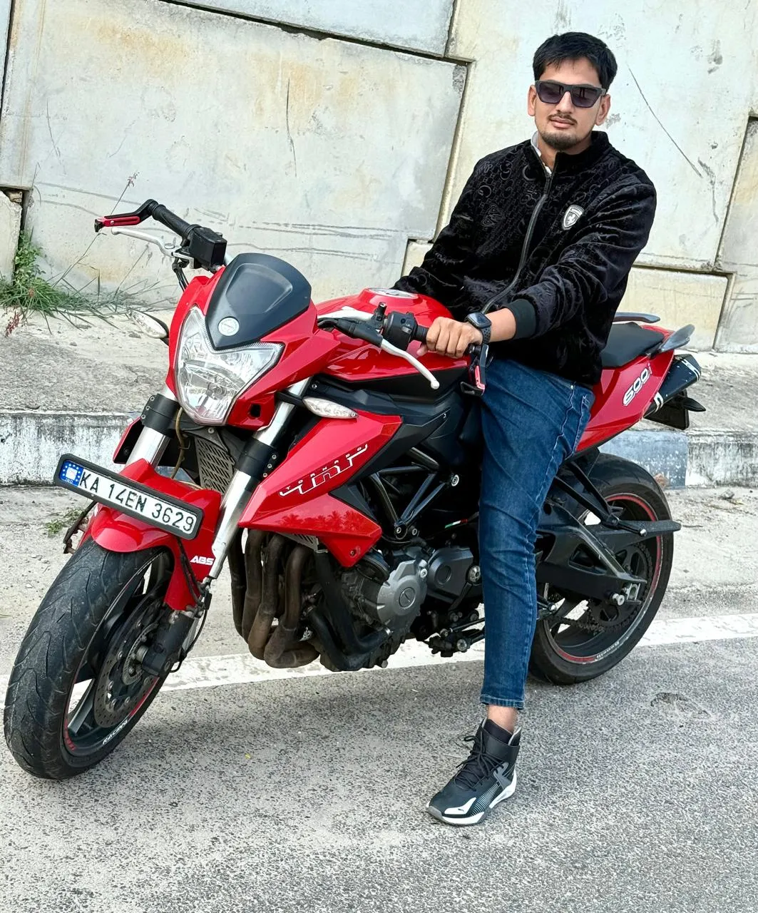 HT250529858