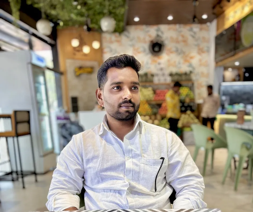 Nisar Allabaksha Nadaf HT250530100